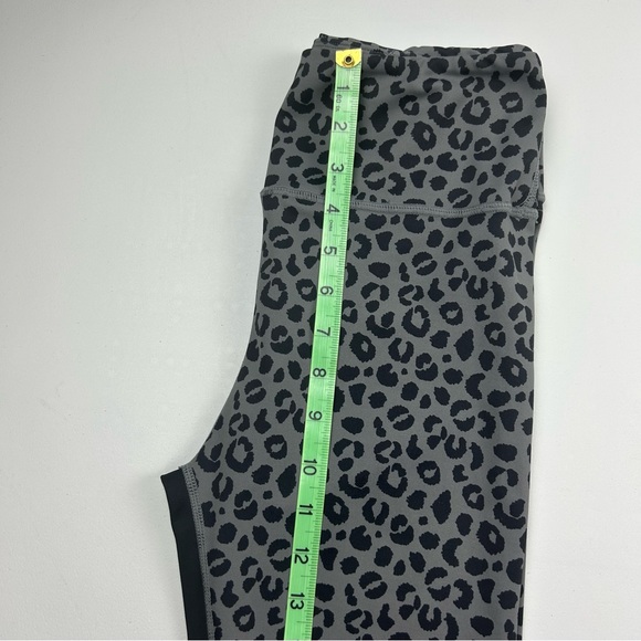 All Fenix 2 piece leopard print gym outfit - Picture 16 of 16